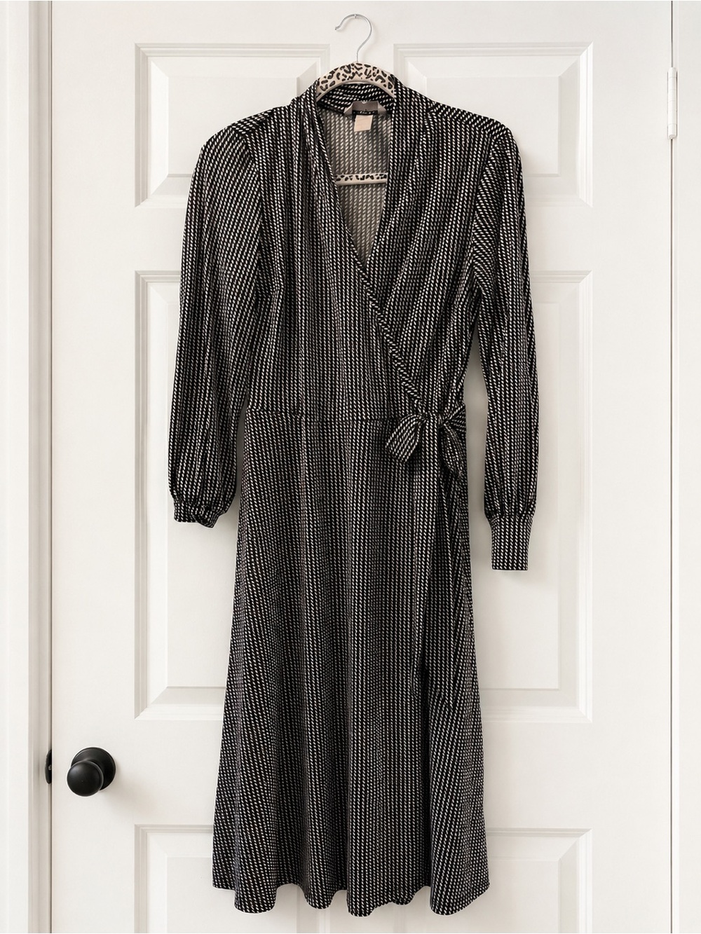 H&M Wrap Midi Dress Womens Small Geometric Print Long Sleeve Tie Waist